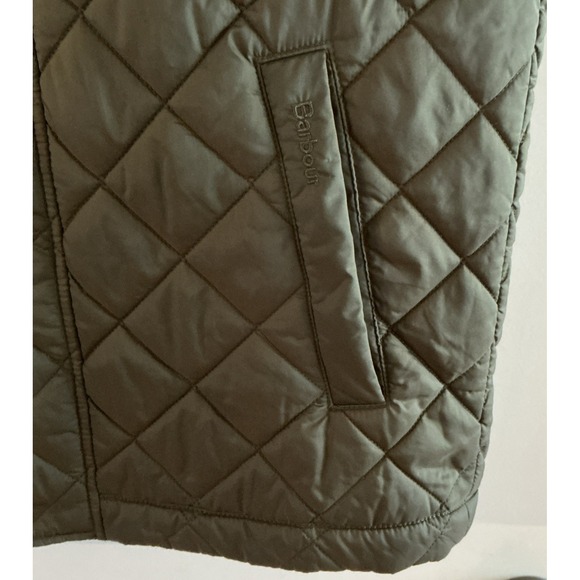 Barbour Barlow Quilted Gilet Vest Size M • Lightweight Puffer • British Outdoor - Picture 6 of 14
